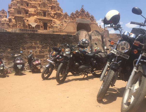 Motorcycle tour from Chennai along the East Coast